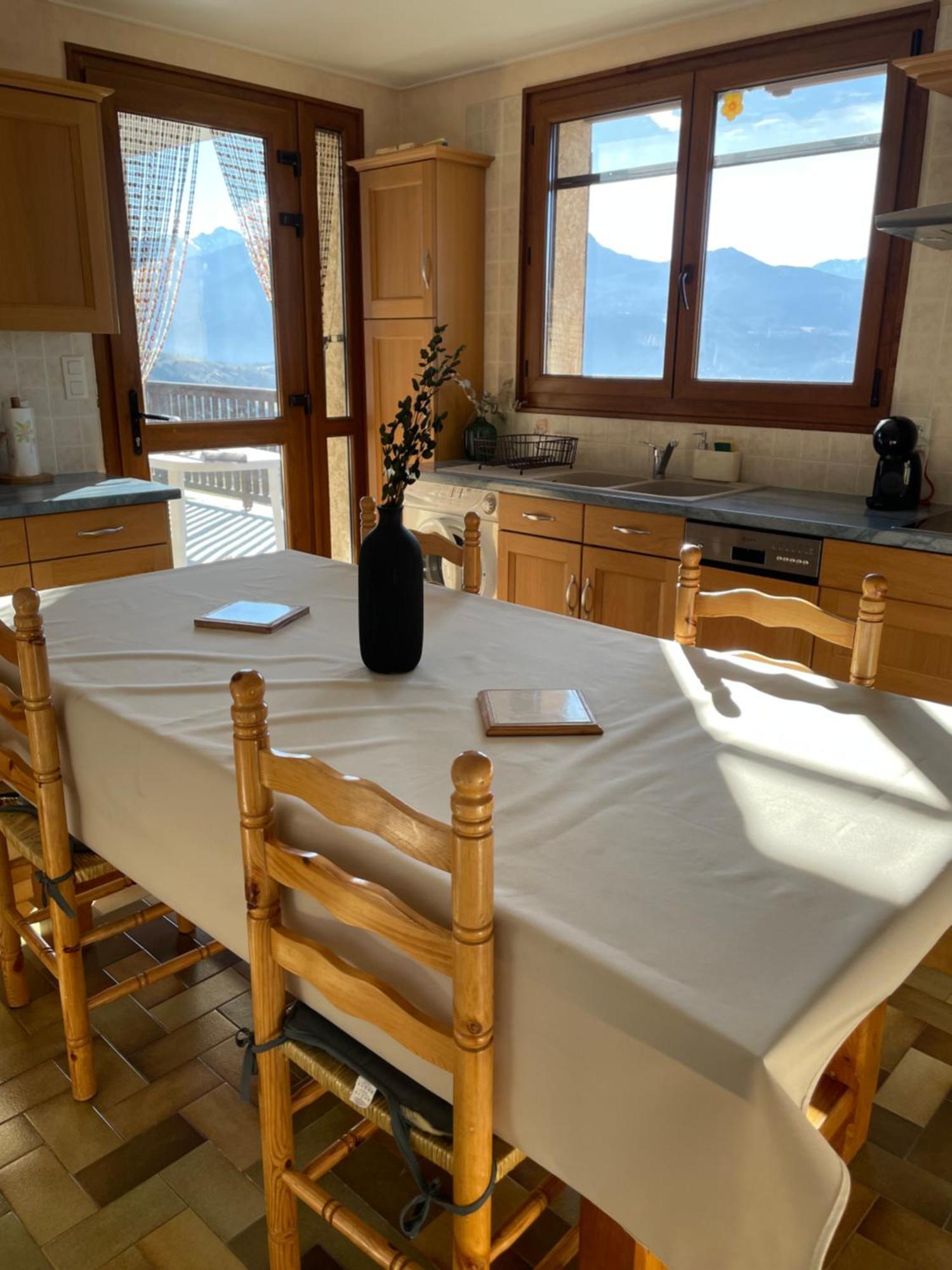 Appartement T3 Avec Vue Sur Le Lac Chorges Esterno foto